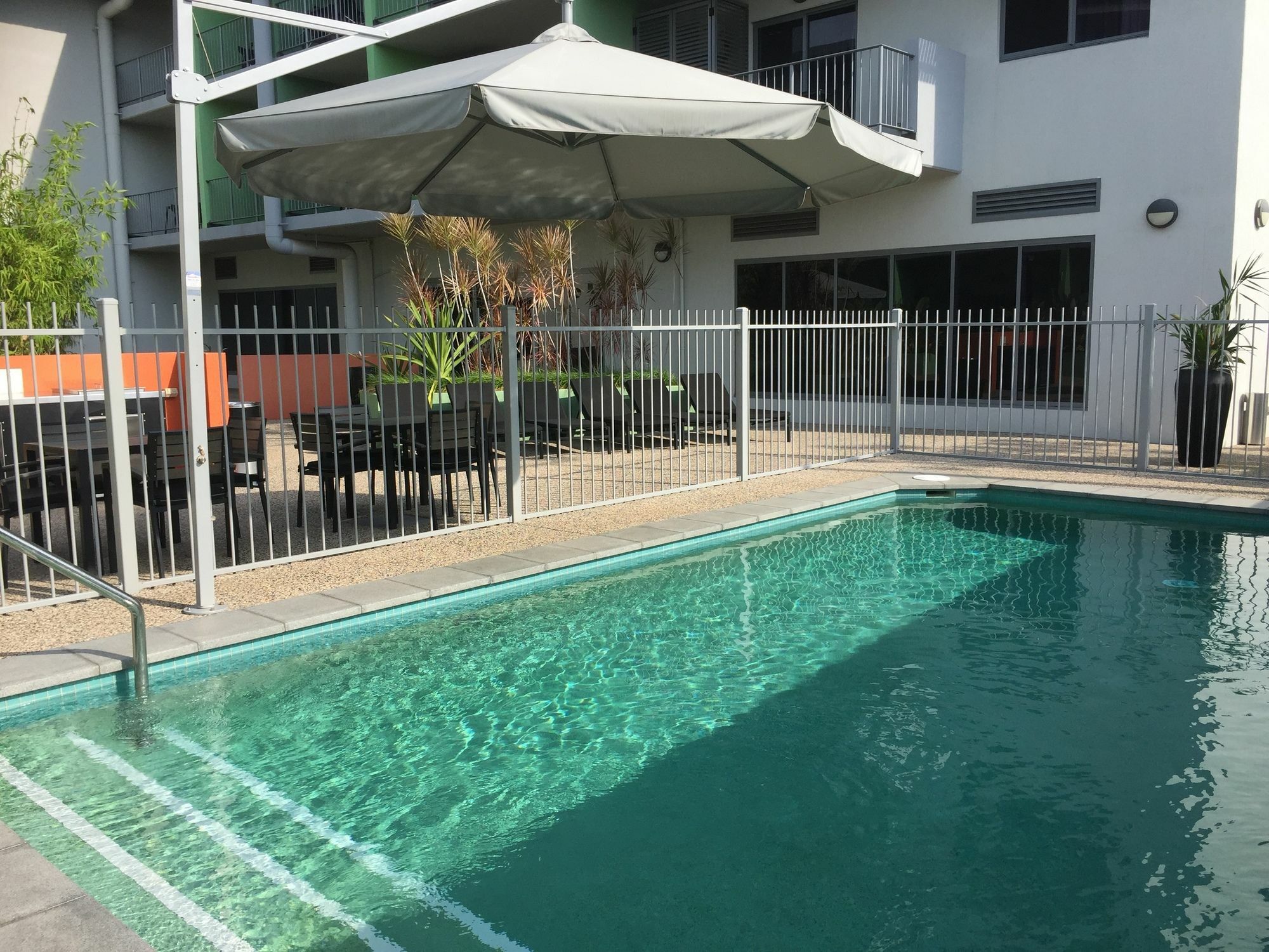 Hudson Berrimah Aparthotel Darwin Eksteriør bilde